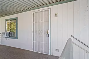 530 W Devonshire Ave, Hemet, CA 92543 - Photo 6