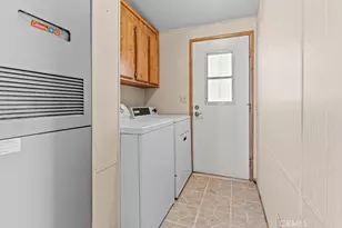 530 W Devonshire Ave, Hemet, CA 92543 - Photo 18