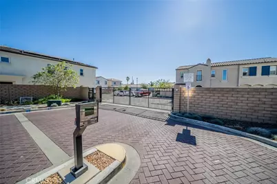 214 Bonita Lane, Rialto, CA 92376 - Photo 48