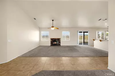 21266 Colombard, Apple Valley, CA 92308 - Photo 12