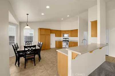 21266 Colombard, Apple Valley, CA 92308 - Photo 16