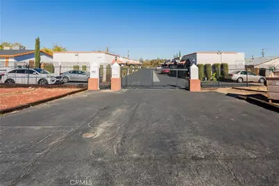 16440 Sequoia, Hesperia, CA 92345 - Photo 4