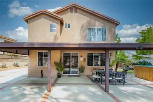 17821 Morning Rock Cir, Riverside, CA 92503 - Photo 32