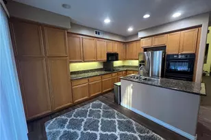 29754 Maxmillian, Murrieta, CA 92563 - Photo 8