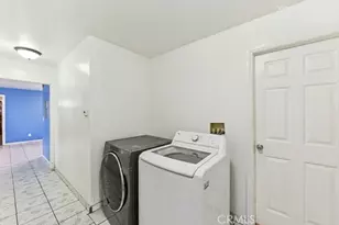 342 W 56th, Los Angeles, CA 90037 - Photo 12