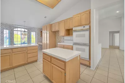 19149 Catalina, Apple Valley, CA 92308 - Photo 22