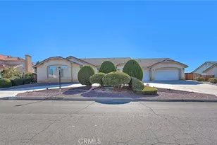 19149 Catalina, Apple Valley, CA 92308 - Photo 2