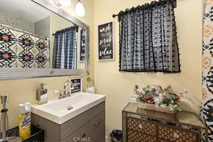 11612 Cimarron Ave, Hawthorne, CA 90250 - Photo 22