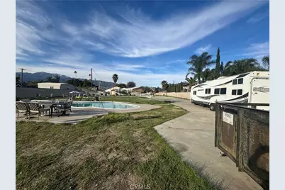 16539 Miller, Fontana, CA 92336 - Photo 18