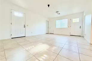 17232 Ceres, Fontana, CA 92335 - Photo 4