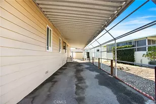 39 Pine Via Ave, Anaheim, CA 92801 - Photo 30