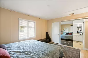 39 Pine Via Ave, Anaheim, CA 92801 - Photo 22