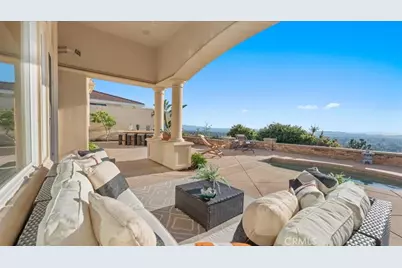 752 Valparaiso Drive, Claremont, CA 91711 - Photo 14