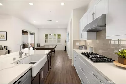 11638 Oakton Way, Corona, CA 92883 - Photo 18