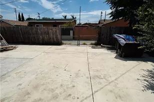 7411 Elsie, Los Angeles, CA 90001 - Photo 26