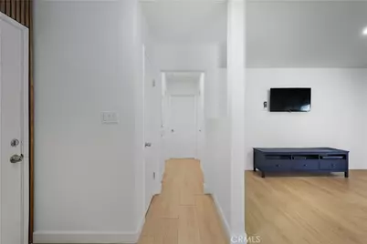 9106 Lev Avenue, Arleta, CA 91331 - Photo 6