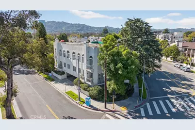 4464 Moorpark #104, Toluca Lake, CA 91602 - Photo 1