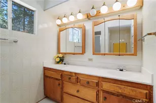 38992 Bayview Ln, Big Bear Lake, CA 92315 - Photo 16