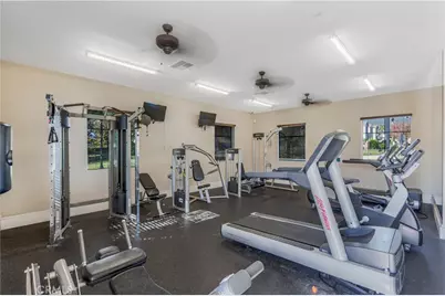 5313 Teramo, Fontana, CA 92336 - Photo 44