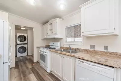 1895 W Devonshire Avenue #74, Hemet, CA 92545 - Photo 12