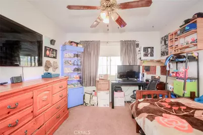 2535 Mercedes, Highland, CA 92346 - Photo 22