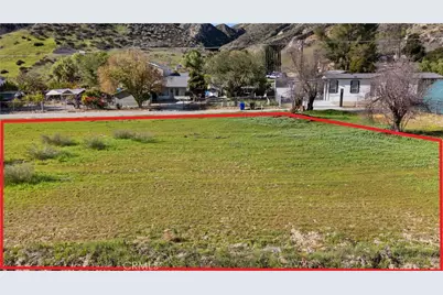 2 Taft Ct, Val Verde, CA 91383 - Photo 20