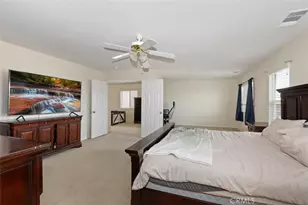 13796 Starshine, Victorville, CA 92392 - Photo 34