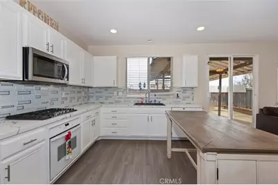 13796 Starshine, Victorville, CA 92392 - Photo 16