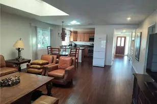 19335 Oak Crossing Rd, Newhall, CA 91321 - Photo 2