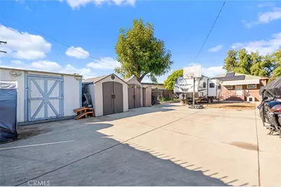 516 E Sunkist, Ontario, CA 91761 - Photo 28