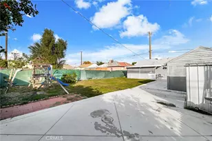 8868 Juniper Ave, Fontana, CA 92335 - Photo 18