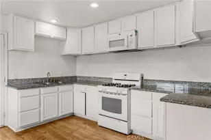 40602 Shellie Ln, Hemet, CA 92544 - Photo 10