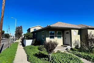 655 W 113th, Los Angeles, CA 90044 - Photo 2