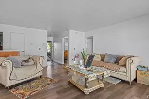 2918 Gladstone St, Pomona, CA 91767 - Photo 6