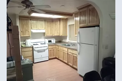 21922 Ottowa Road #1, Apple Valley, CA 92308 - Photo 12
