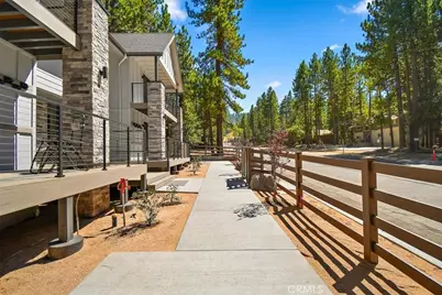 679 Summit Boulevard, Big Bear Lake, CA 92315 - Photo 46
