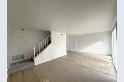 1974 W Glenoaks Avenue #E, Anaheim, CA 92801 - Photo 4