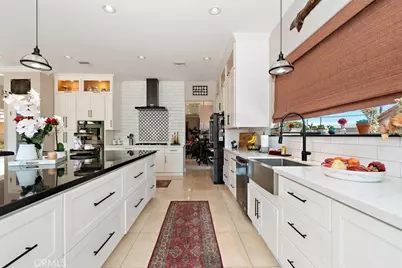 2335 N San Antonio Avenue, Upland, CA 91784 - Photo 30