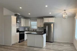 22221 S Bloomfield Ave, Cypress, CA 90630 - Photo 8