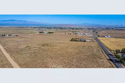 70 Antelope, Lancaster, CA 93536 - Photo 14