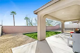 11695 S Crescent St, Desert Hot Springs, CA 92240 - Photo 22