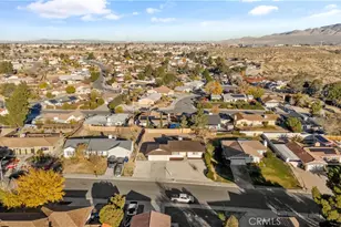 14208 Apple Creek, Victorville, CA 92395 - Photo 32
