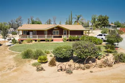 21390 Oleander, Perris, CA 92570 - Photo 2