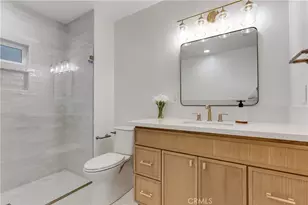 400 Flower St, Pasadena, CA 91104 - Photo 22