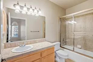 11385 Oak Ridge, Oak Hills, CA 92344 - Photo 52