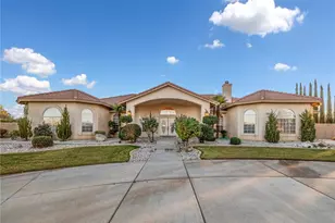 11385 Oak Ridge, Oak Hills, CA 92344 - Photo 4