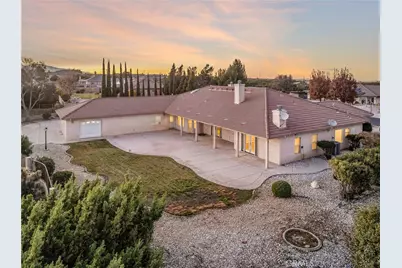 11385 Oak Ridge, Oak Hills, CA 92344 - Photo 6