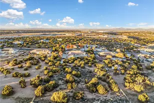 11385 Oak Ridge, Oak Hills, CA 92344 - Photo 14