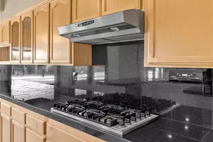 11385 Oak Ridge, Oak Hills, CA 92344 - Photo 24