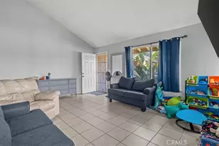 315 S Dallas, San Bernardino, CA 92410 - Photo 6